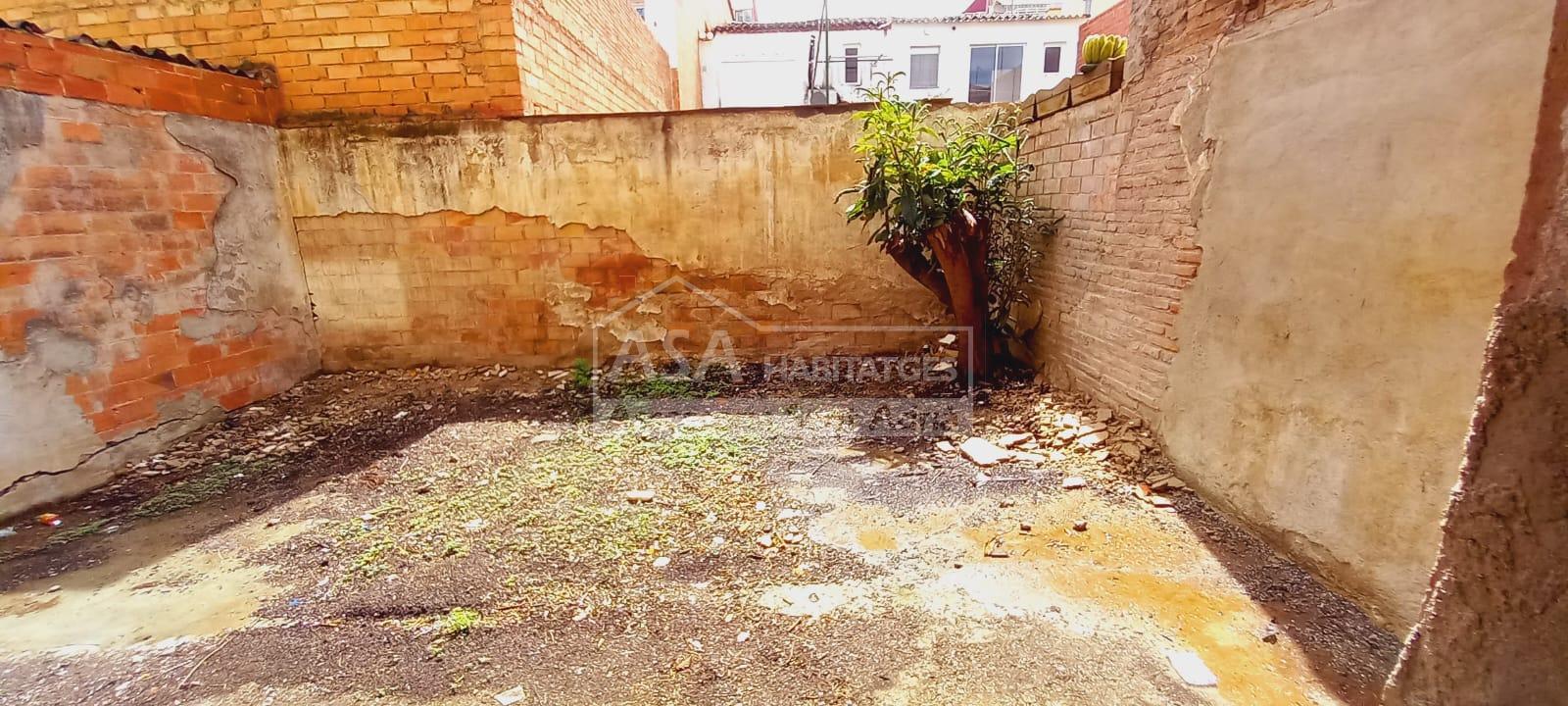Venta de local comercial en Sant Adrià de Besòs
