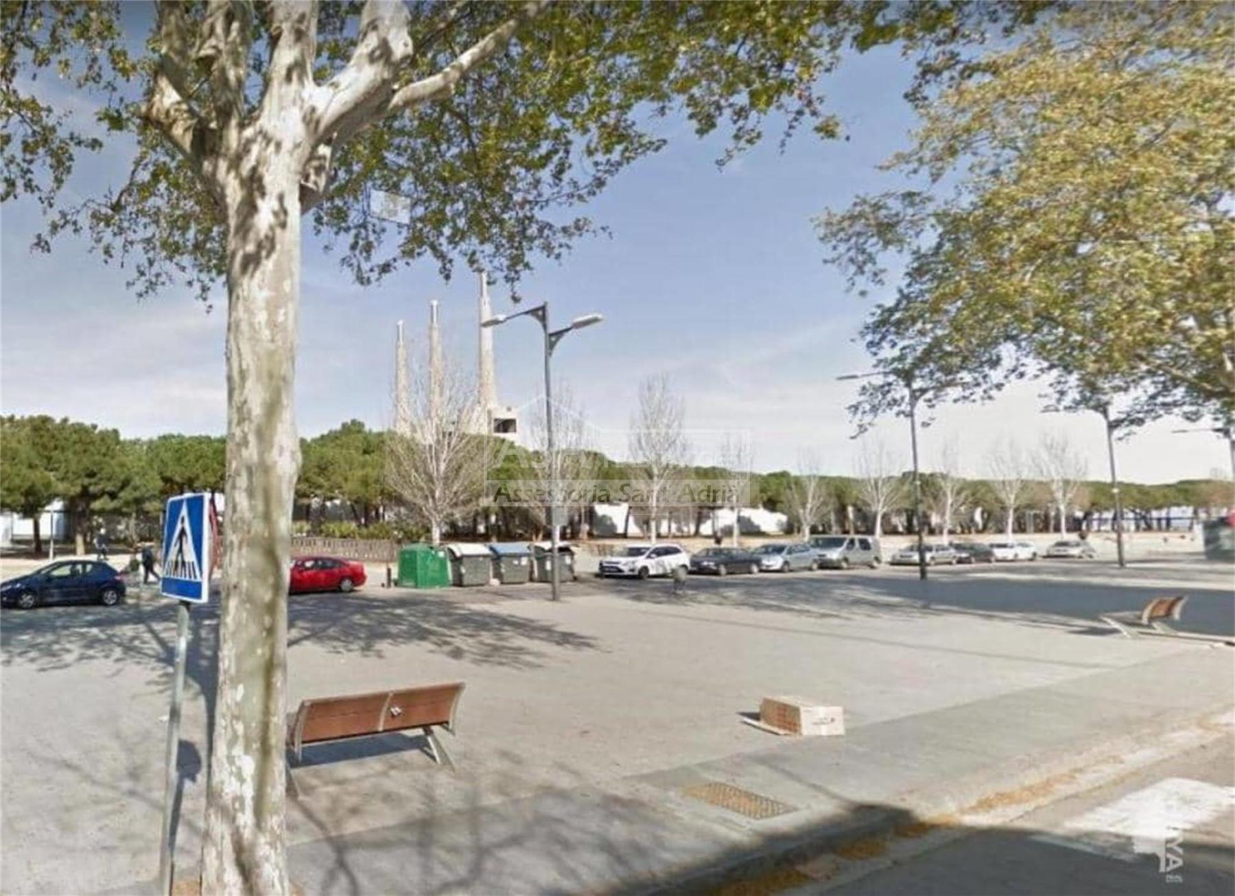 Venta de local comercial en Sant Adrià de Besòs