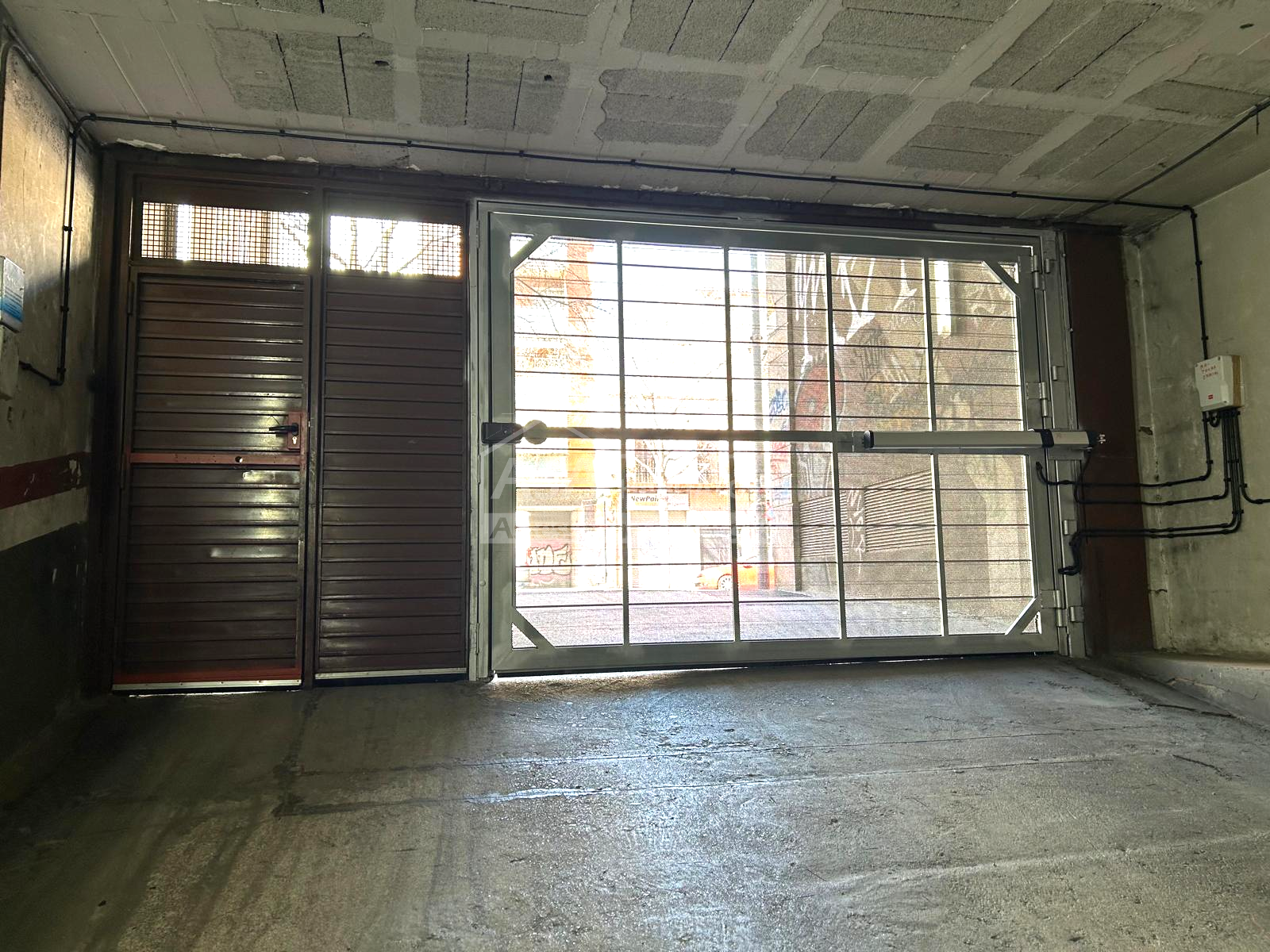 Venta de garaje en Sant Adrià de Besòs