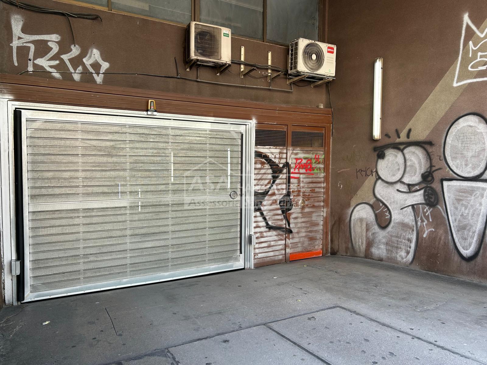 Venta de garaje en Sant Adrià de Besòs