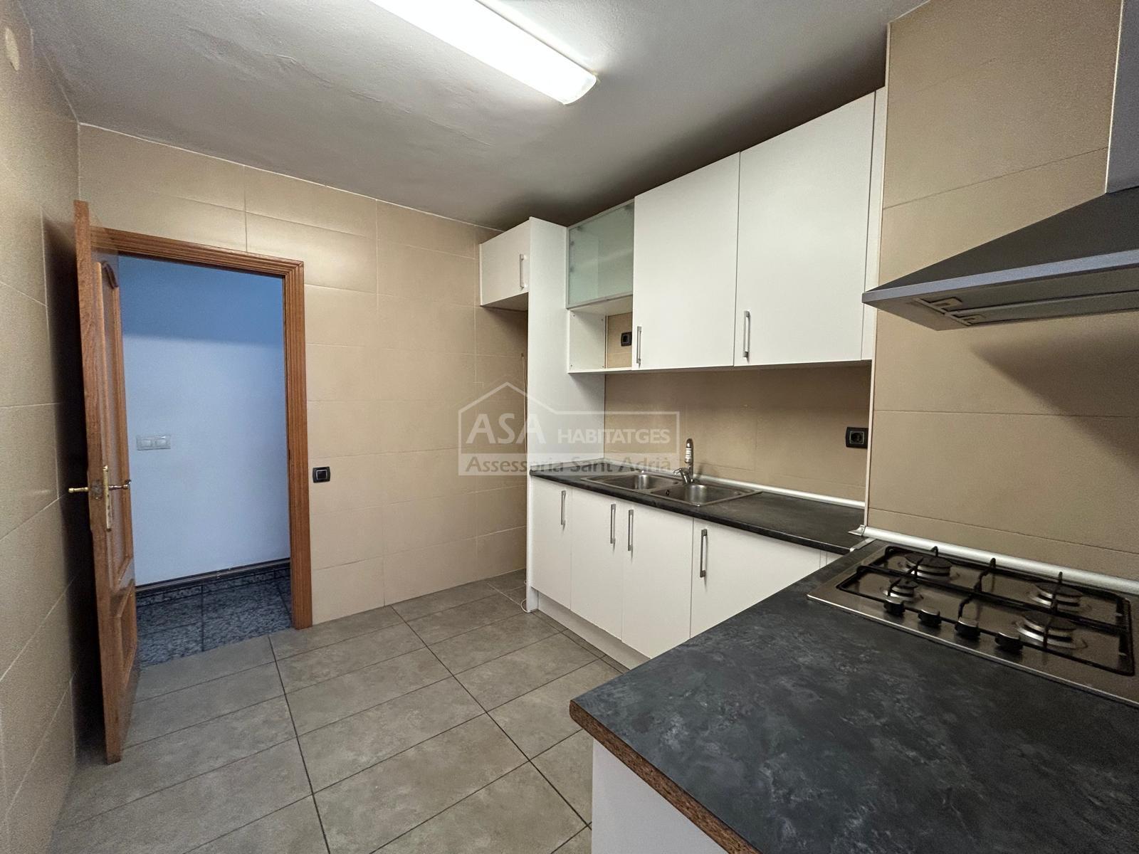 Venta de piso en Santa Coloma de Gramanet