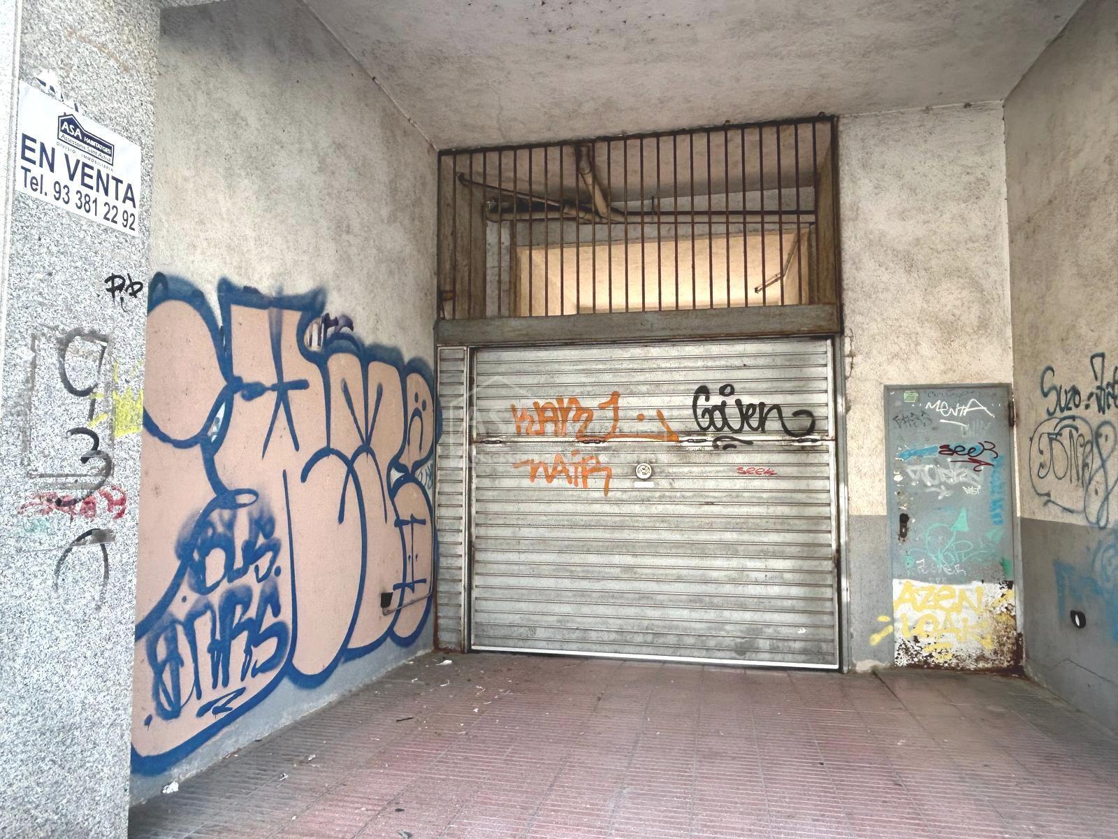 Venta de garaje en Sant Adrià de Besòs
