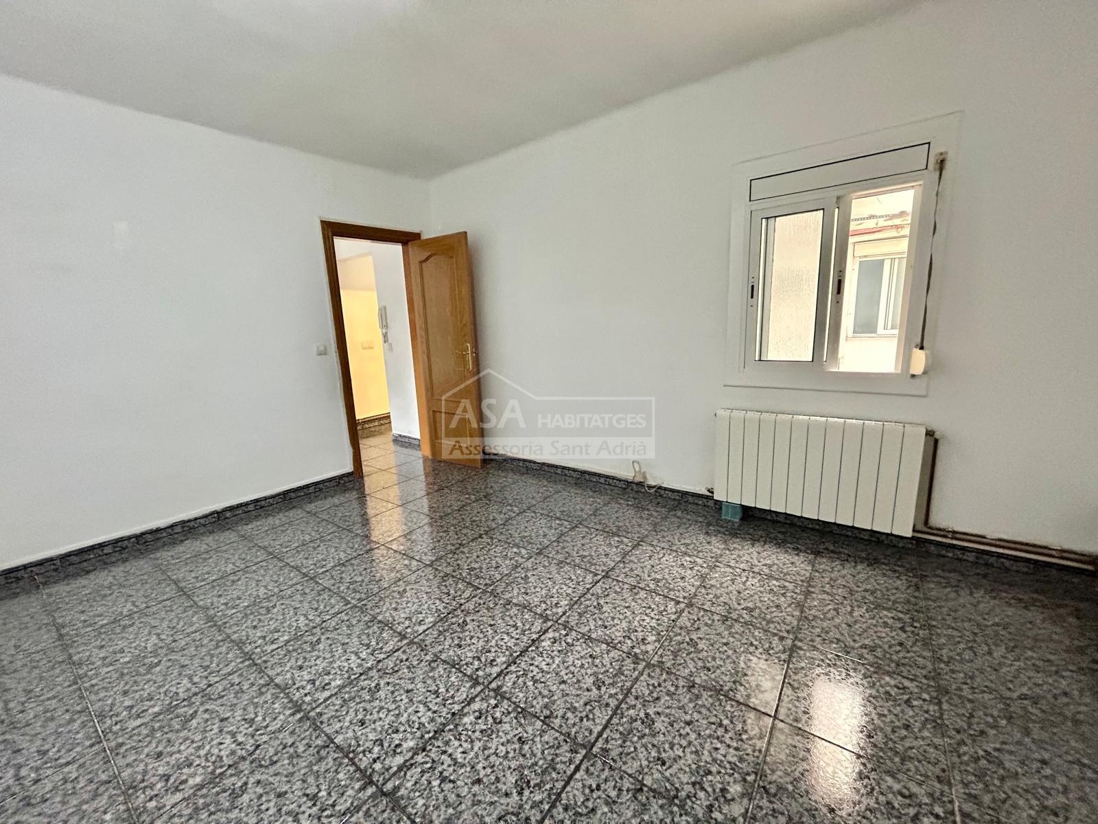 Venta de piso en Sant Adrià de Besòs
