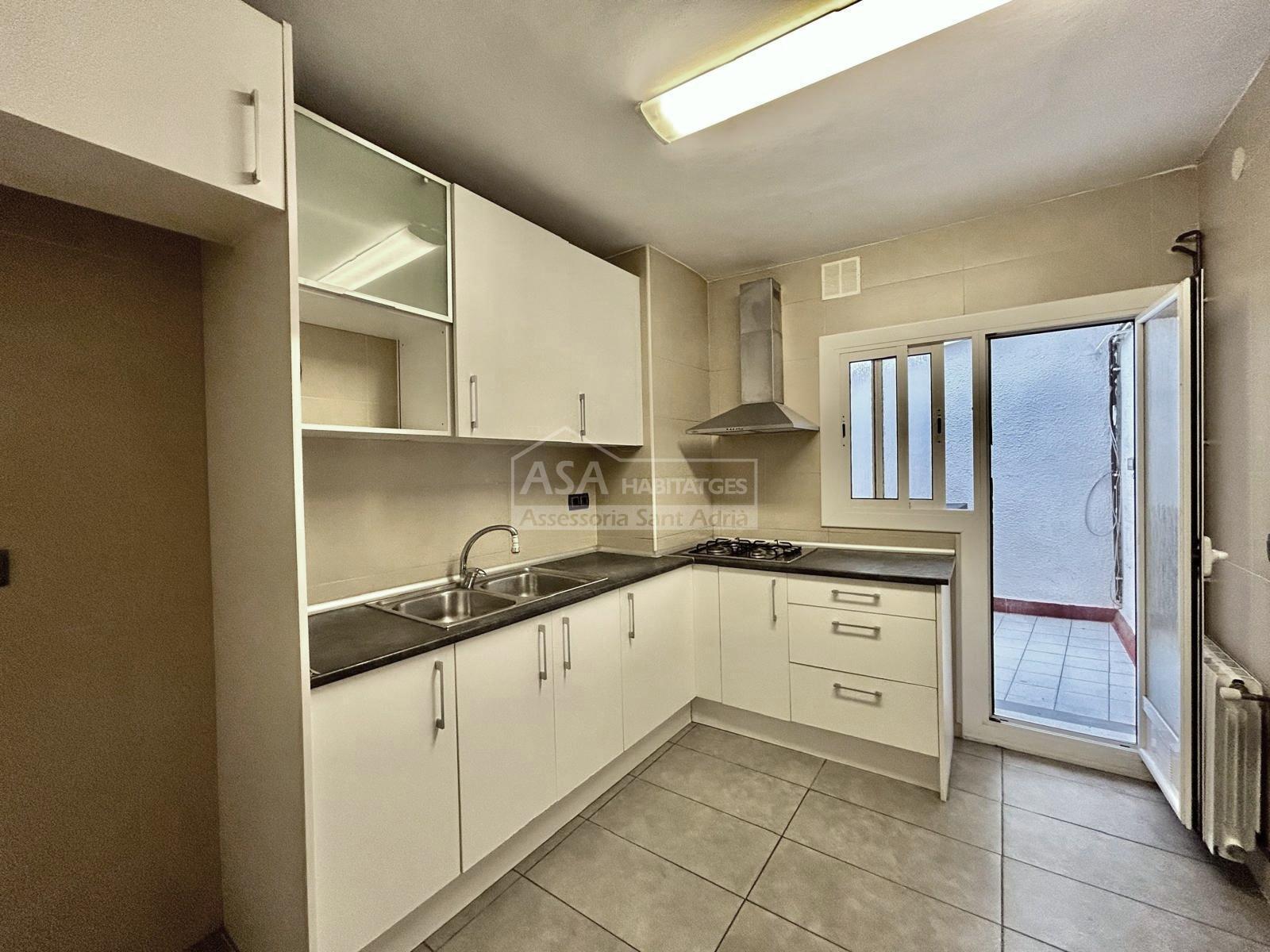 Venta de piso en Sant Adrià de Besòs