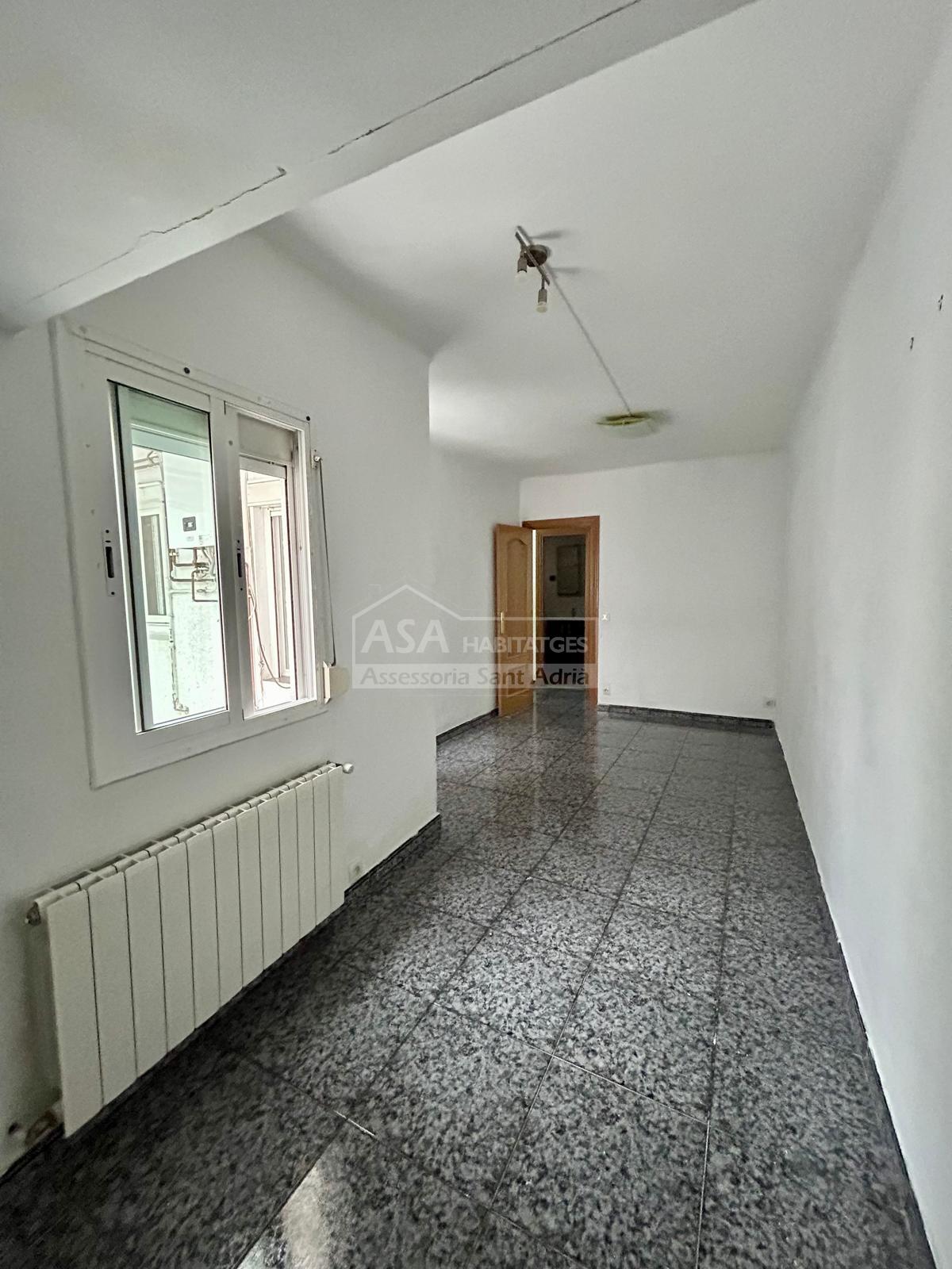 Venta de piso en Sant Adrià de Besòs