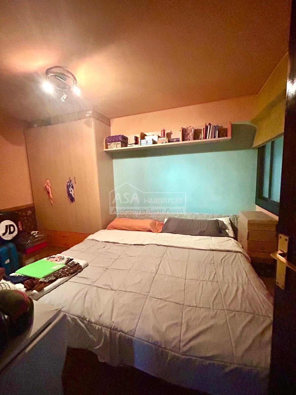 Venta de piso en Sant Adrià de Besòs