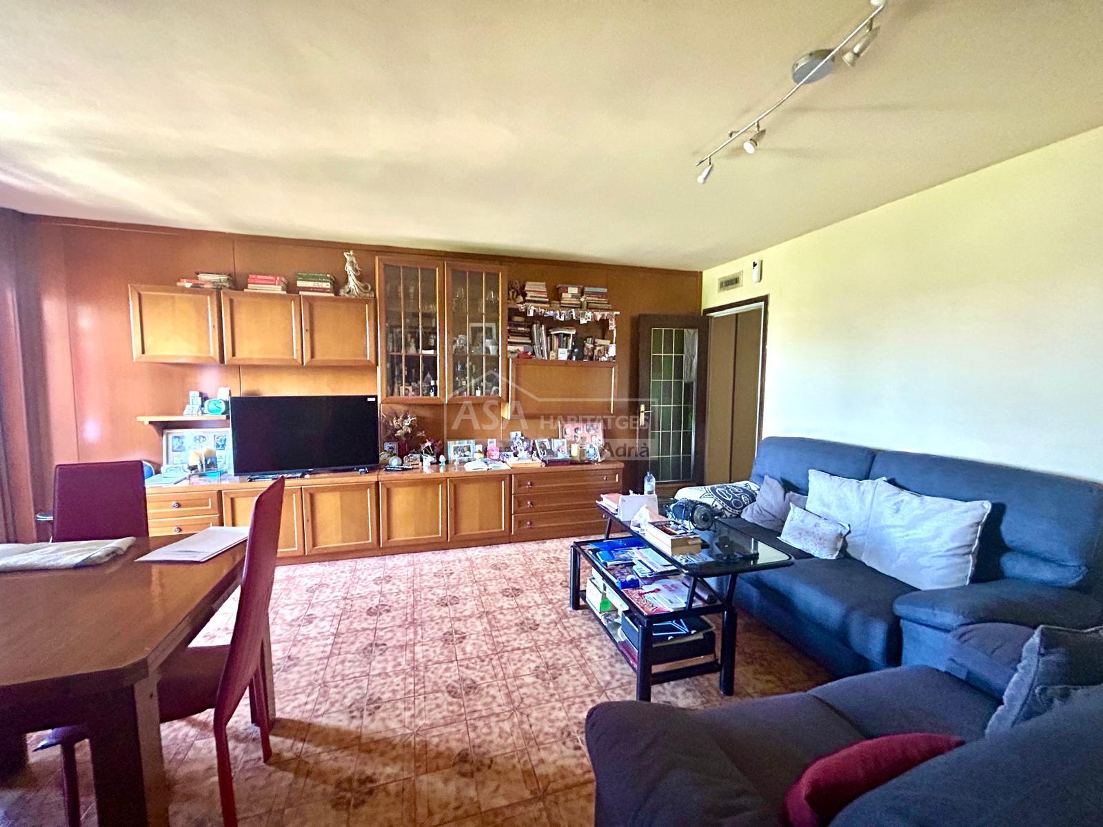 Venta de piso en Sant Adrià de Besòs