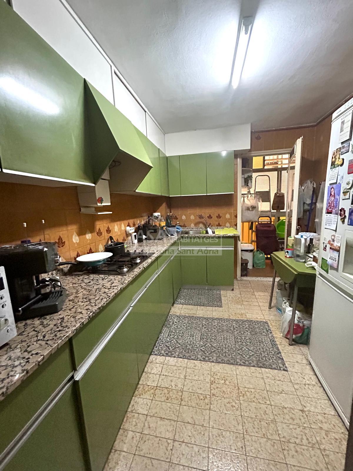 Venta de piso en Sant Adrià de Besòs