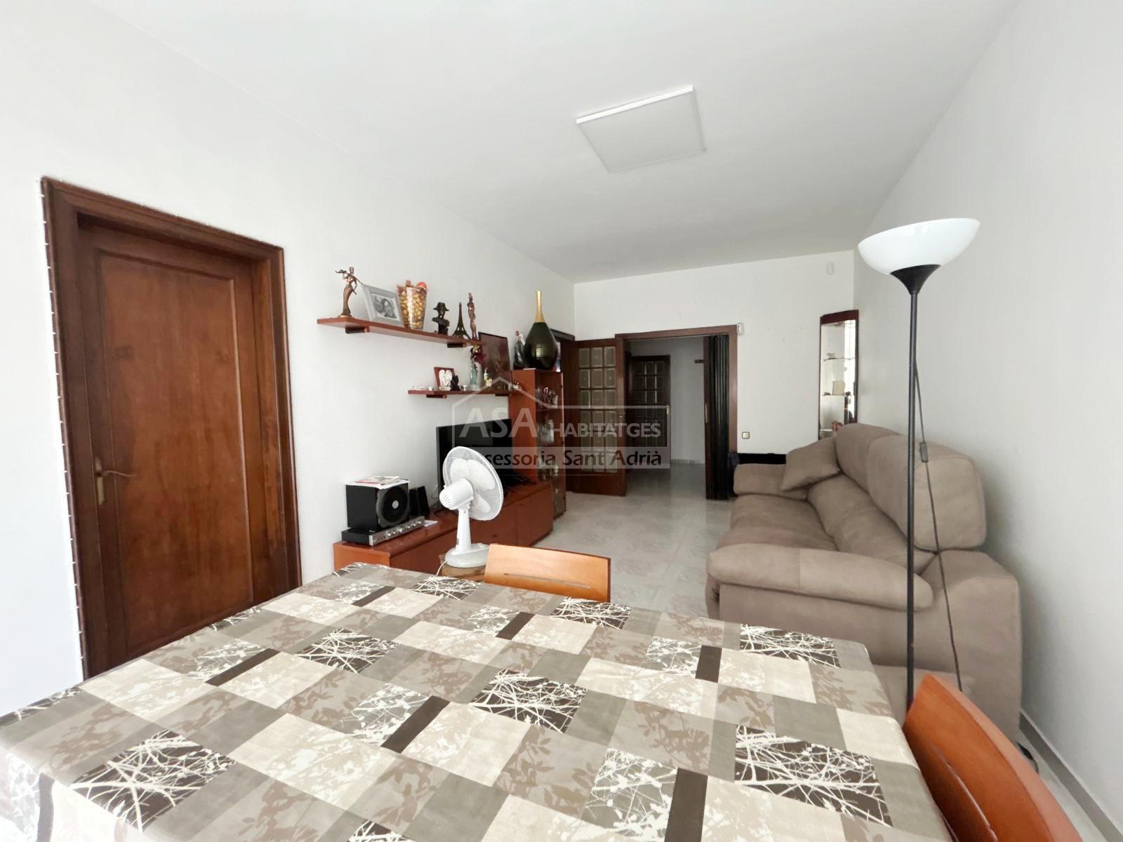 Venta de piso en Sant Adrià de Besòs