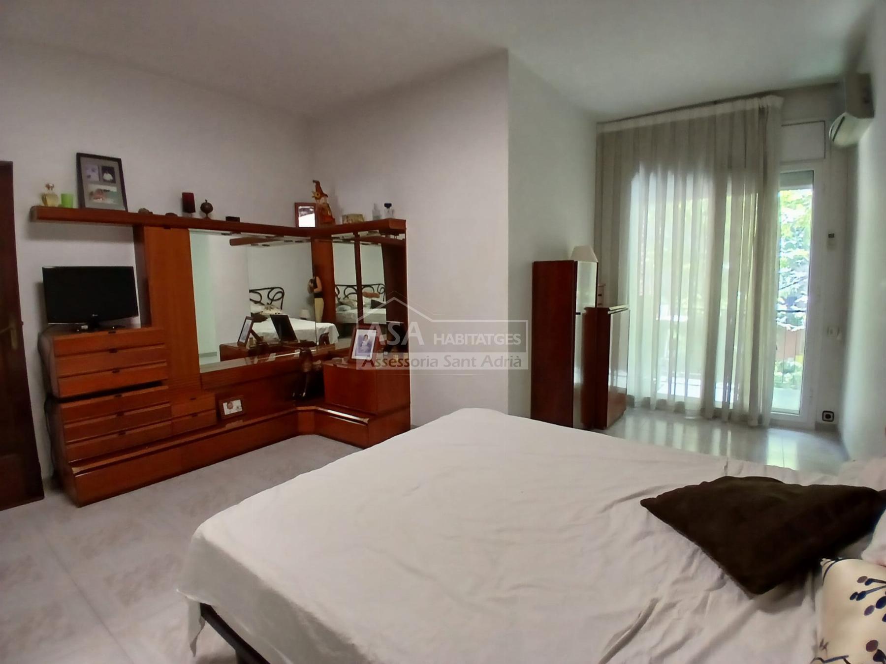 Venta de piso en Sant Adrià de Besòs