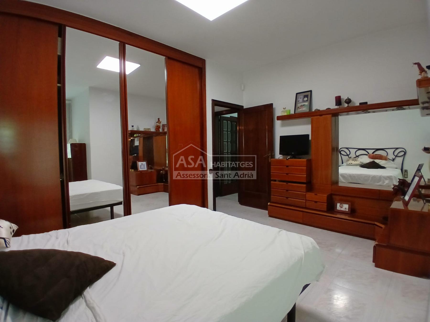 Venta de piso en Sant Adrià de Besòs