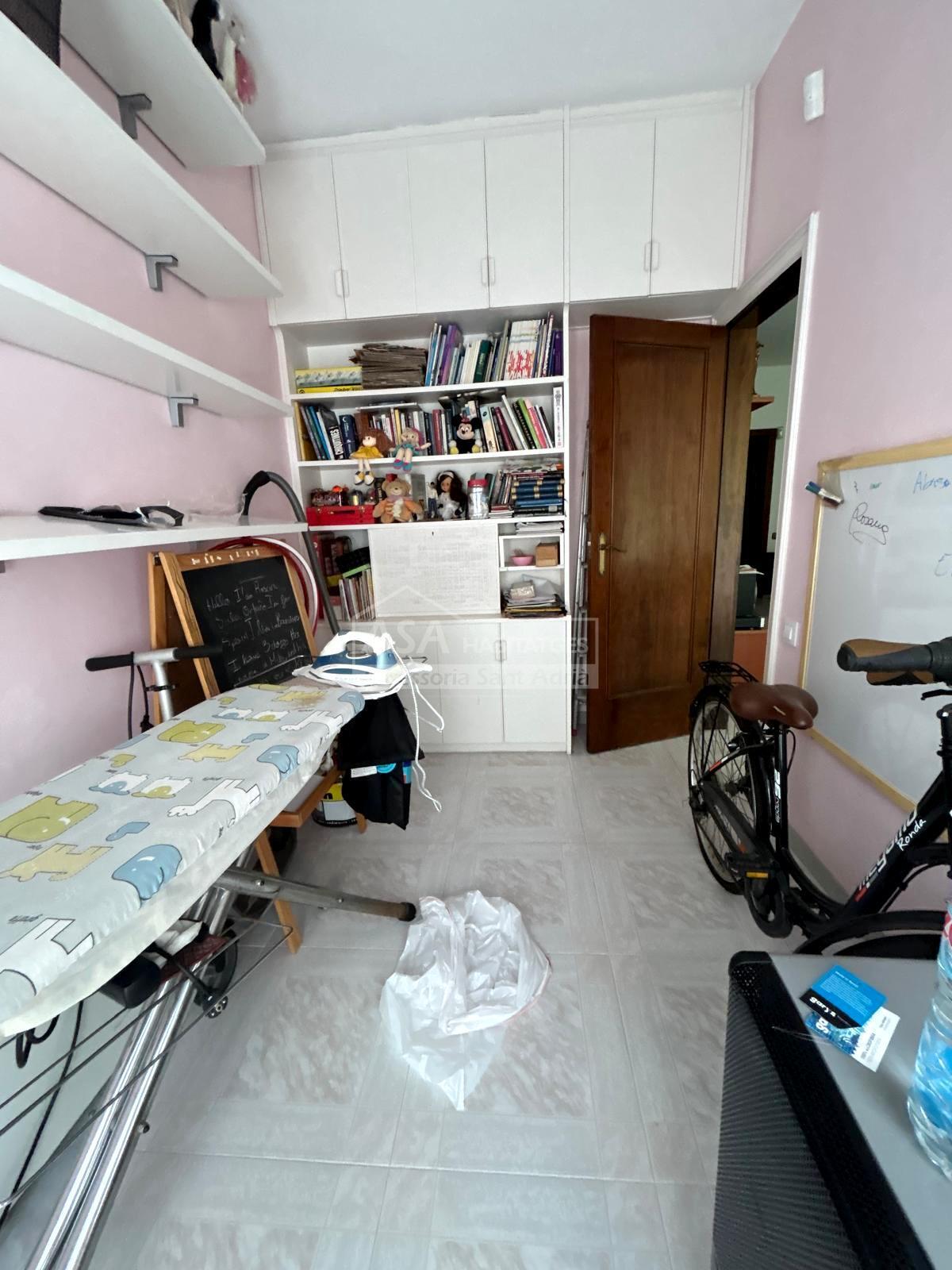 Venta de piso en Sant Adrià de Besòs