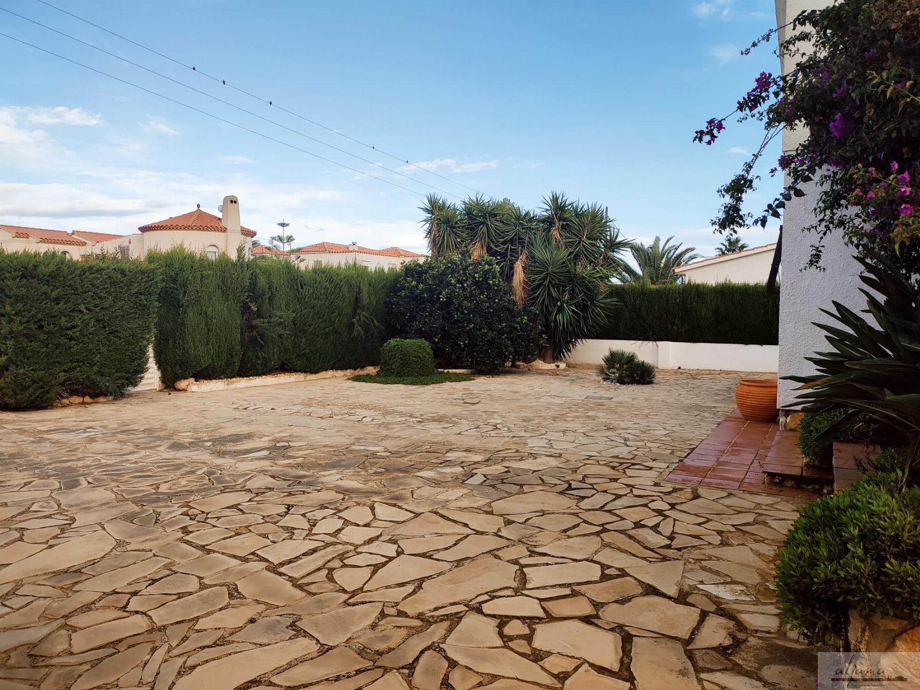 Verkoop van kleine villa in L´Ametlla de Mar