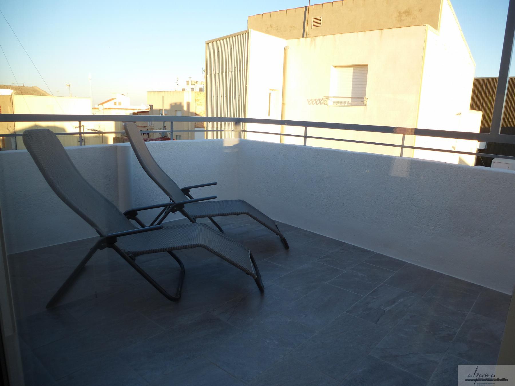 For rent of duplex in L´Ametlla de Mar