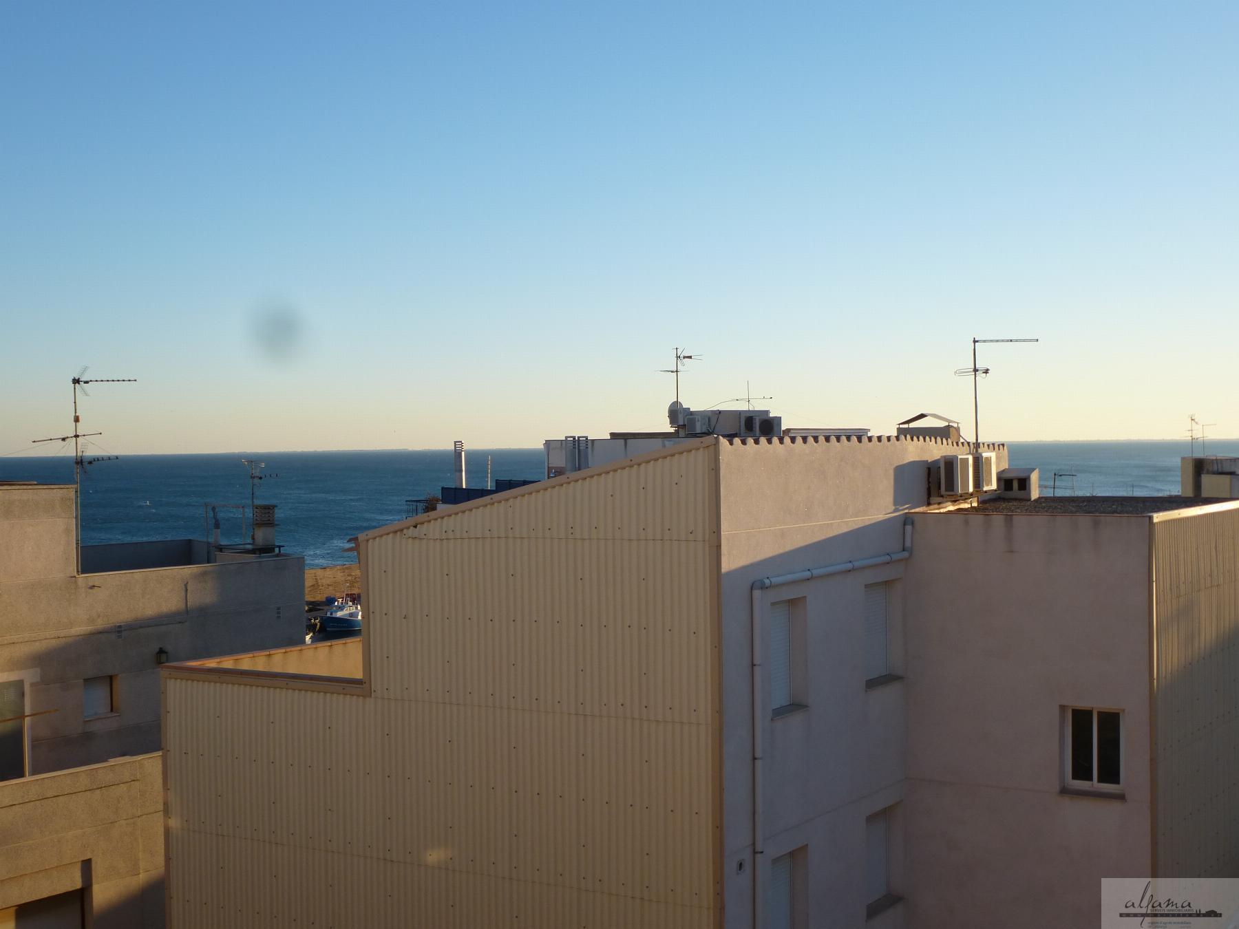 For rent of duplex in L´Ametlla de Mar