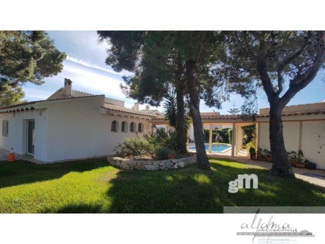 For sale of chalet in L´Ametlla de Mar