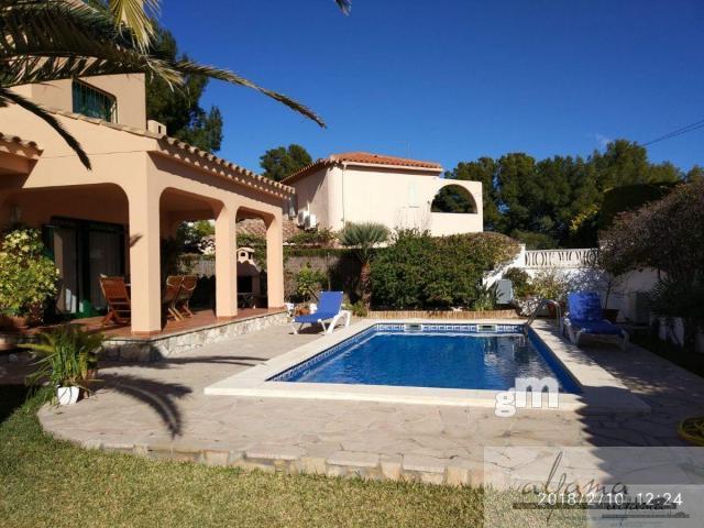 Verkoop van kleine villa in L´Ametlla de Mar