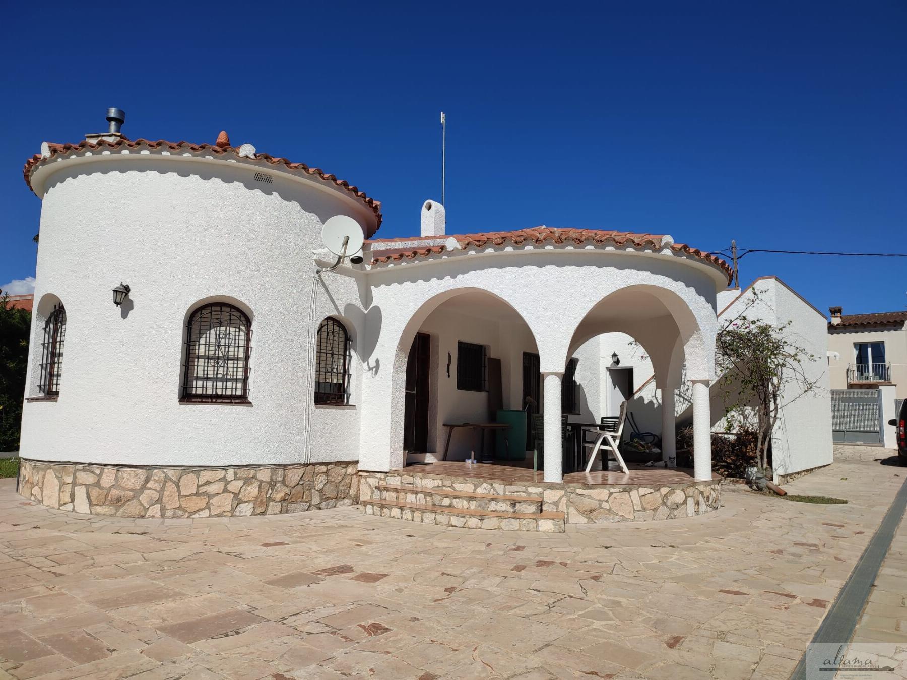Verkoop van kleine villa in L´Ametlla de Mar