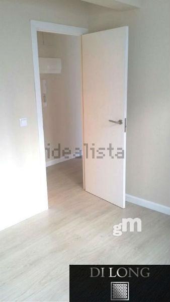 For sale of flat in Madrid