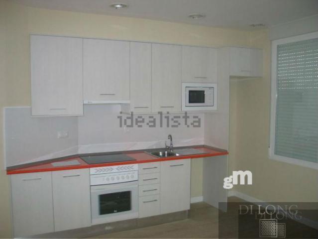 For sale of apartment in Madrid