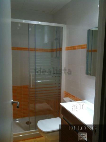 For sale of apartment in Madrid