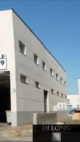 For sale of industrial plant/warehouse in Madrid