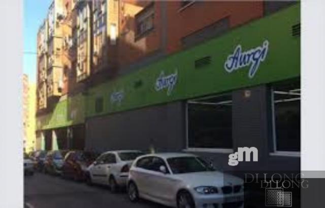 Venta de local comercial en Madrid