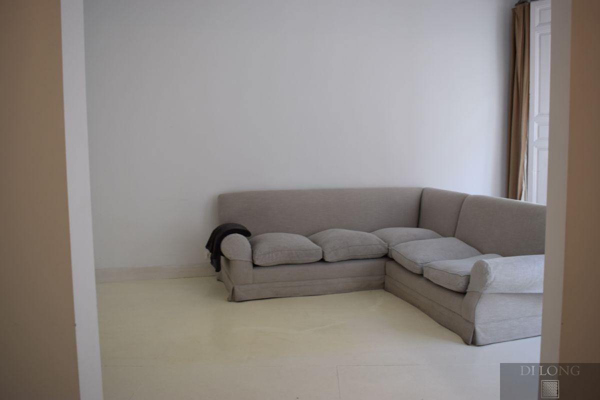 For rent of flat in Madrid