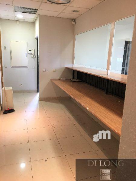 For sale of commercial in Algete