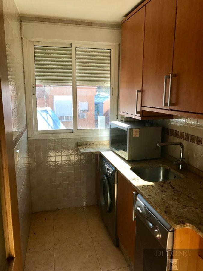 For sale of flat in Madrid