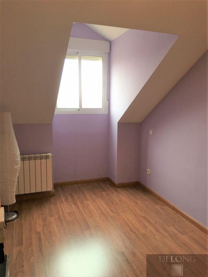 For sale of flat in Madrid