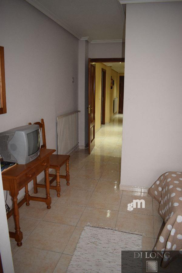 For sale of hotel in Benavente