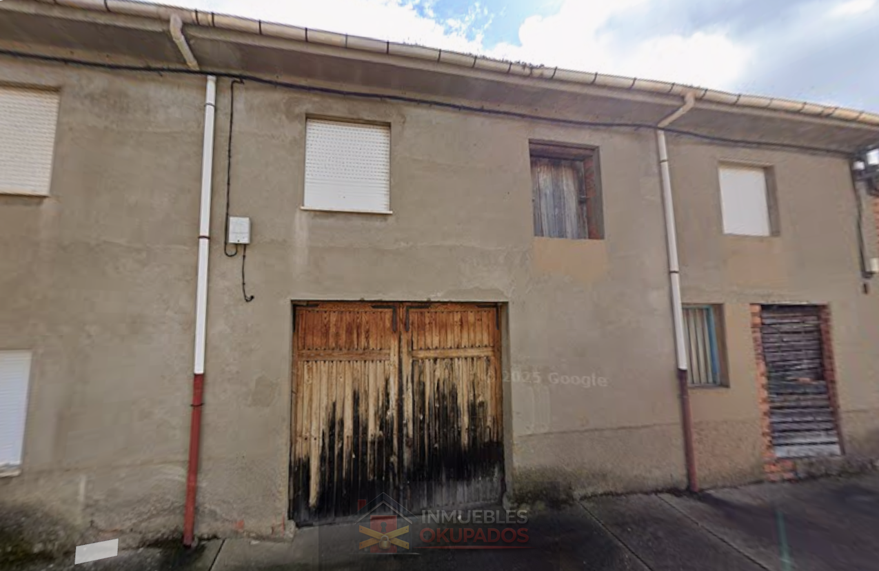 Venta de casa en Llamas de la Ribera