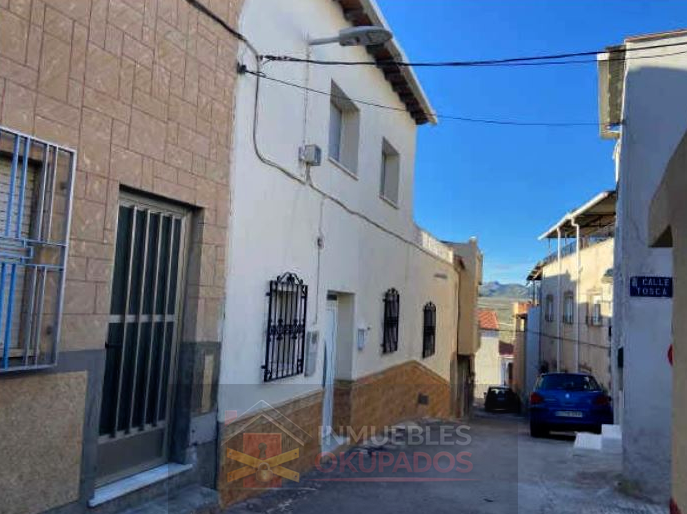 Venta de casa en Tíjola