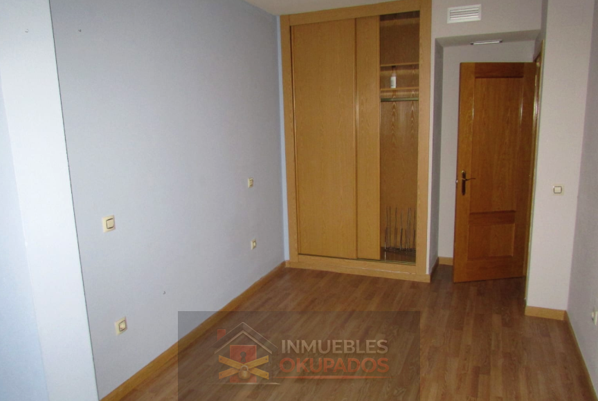 Venta de piso en Cebolla
