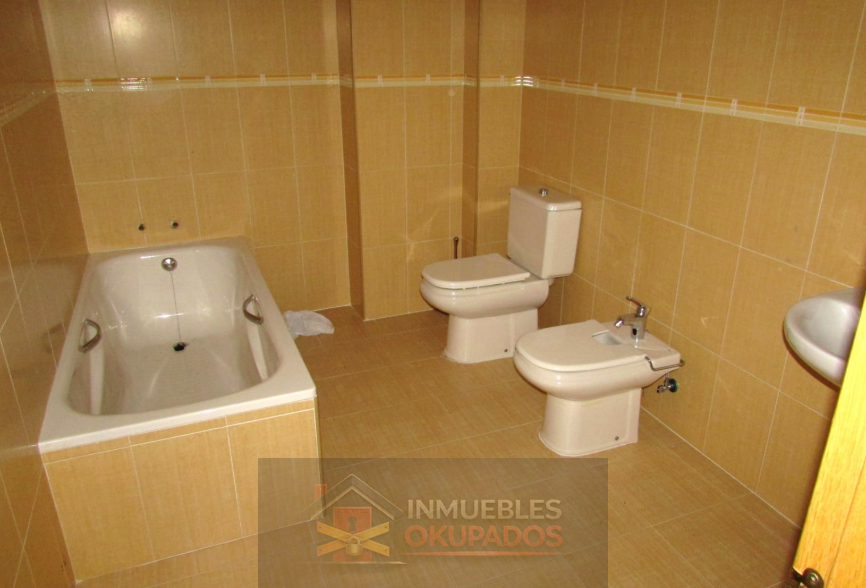 Venta de piso en Cebolla