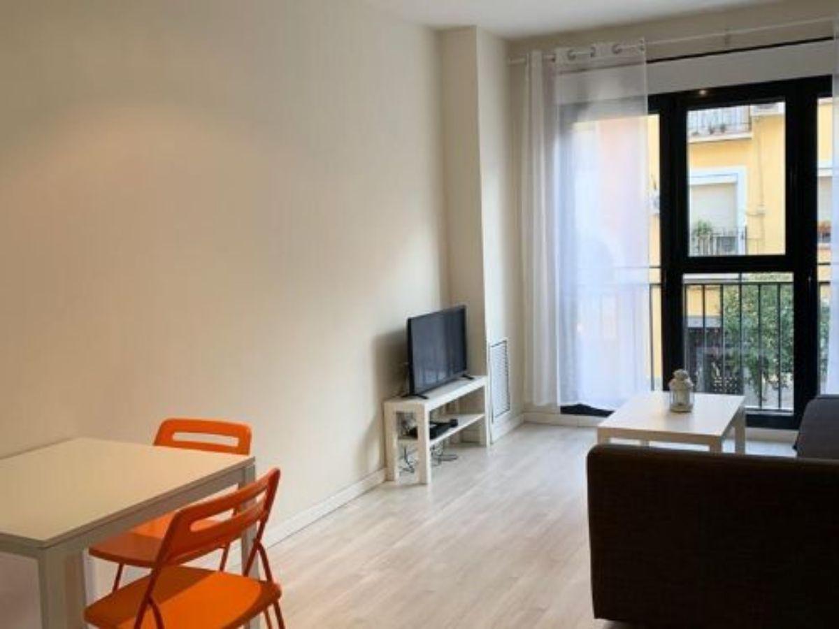 For rent of apartment in Madrid