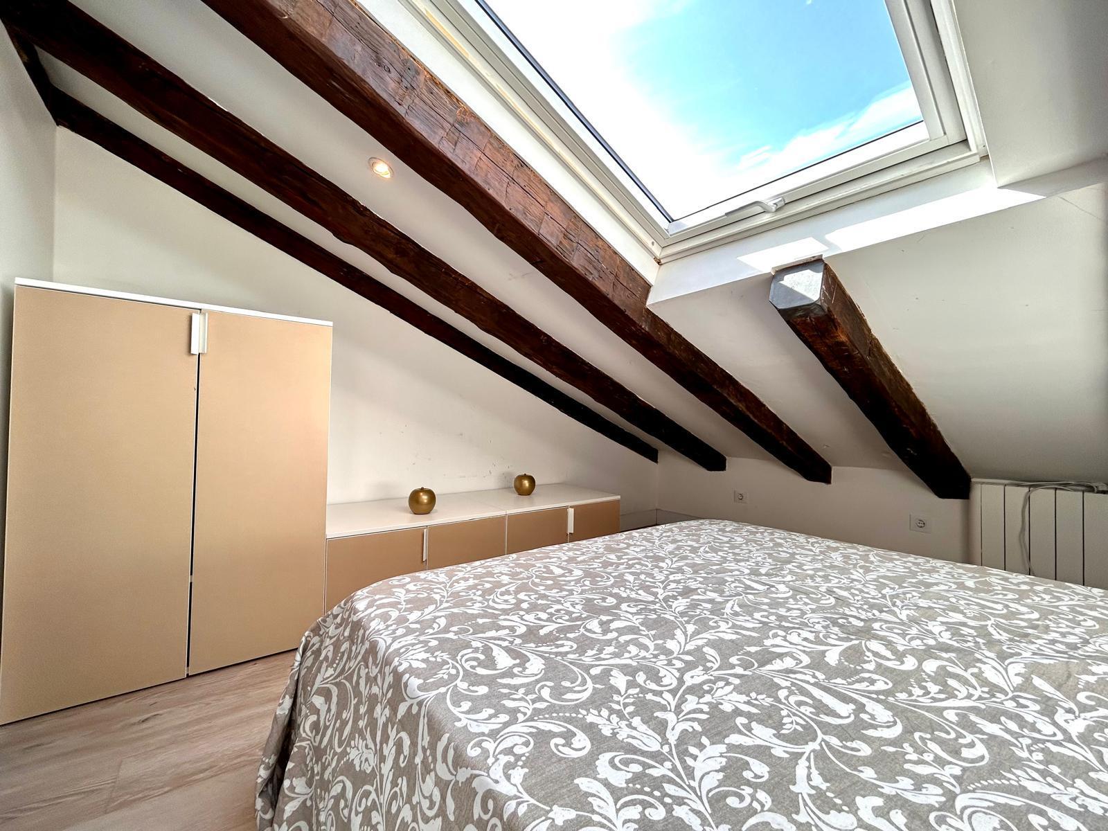 For sale of flat in Madrid