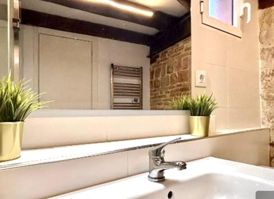 For sale of flat in Madrid