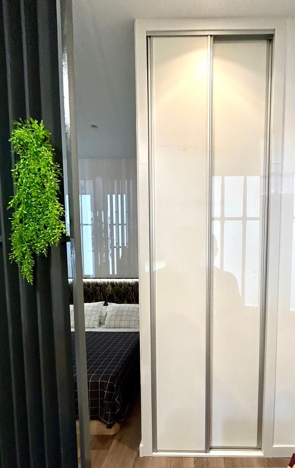 For sale of study in Madrid