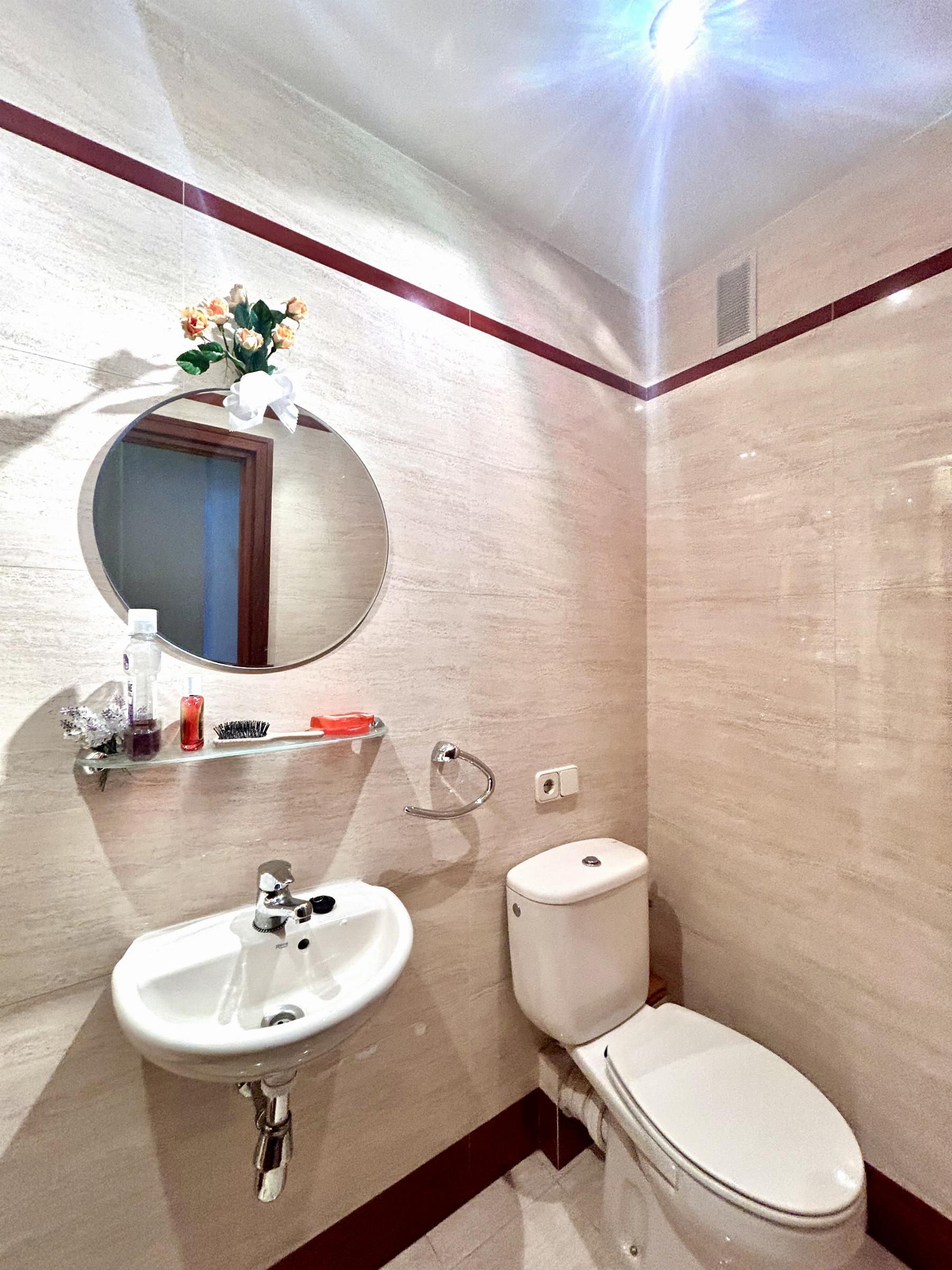 For sale of flat in Madrid