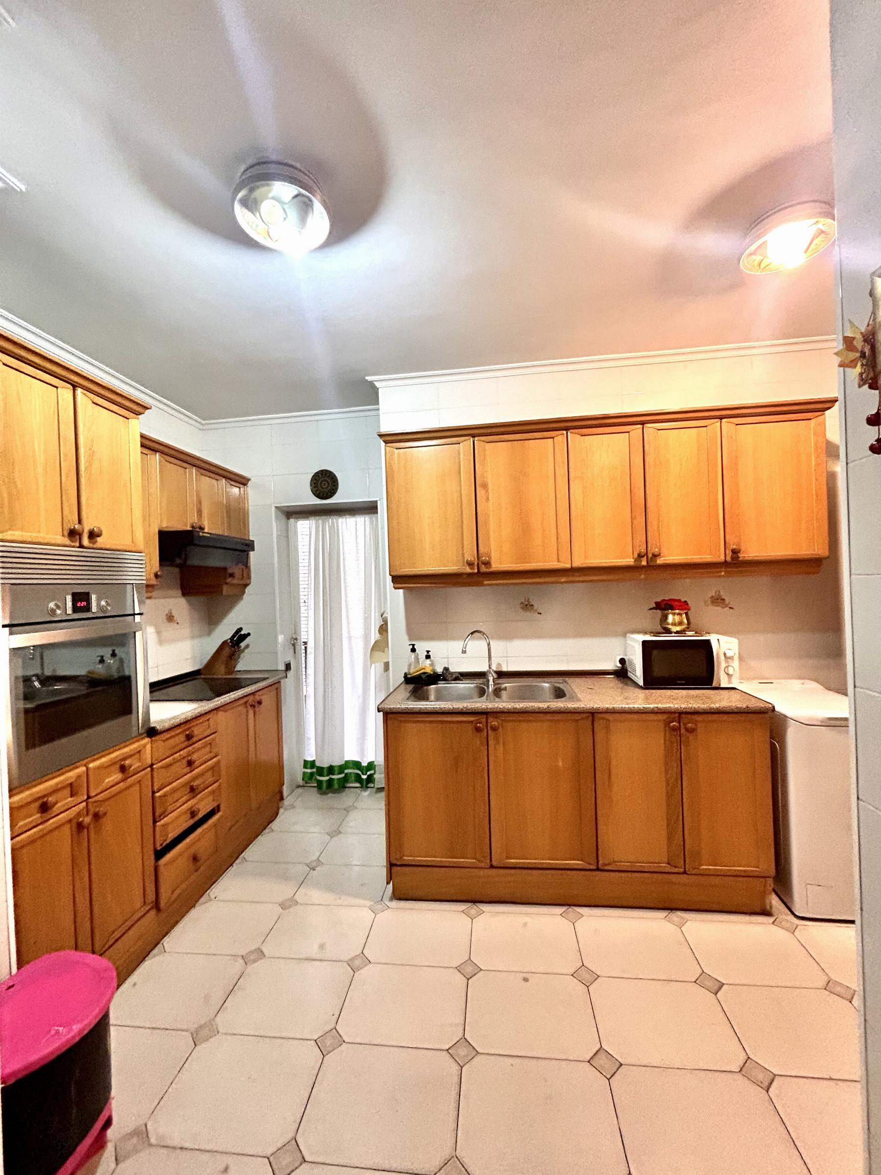 For sale of flat in Madrid