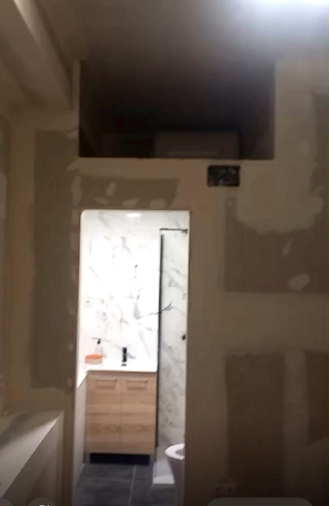 For sale of apartment in Madrid