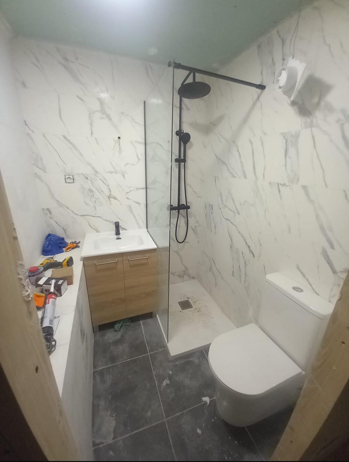 For sale of apartment in Madrid