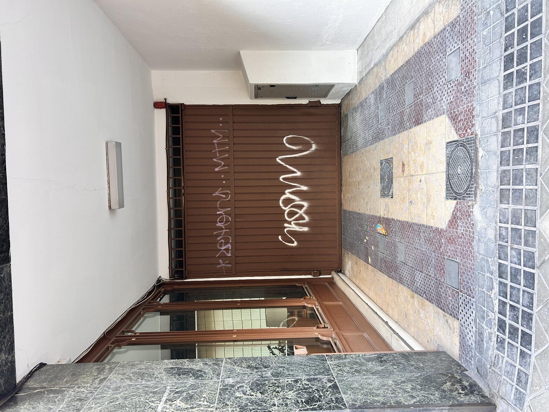 For sale of flat in Madrid