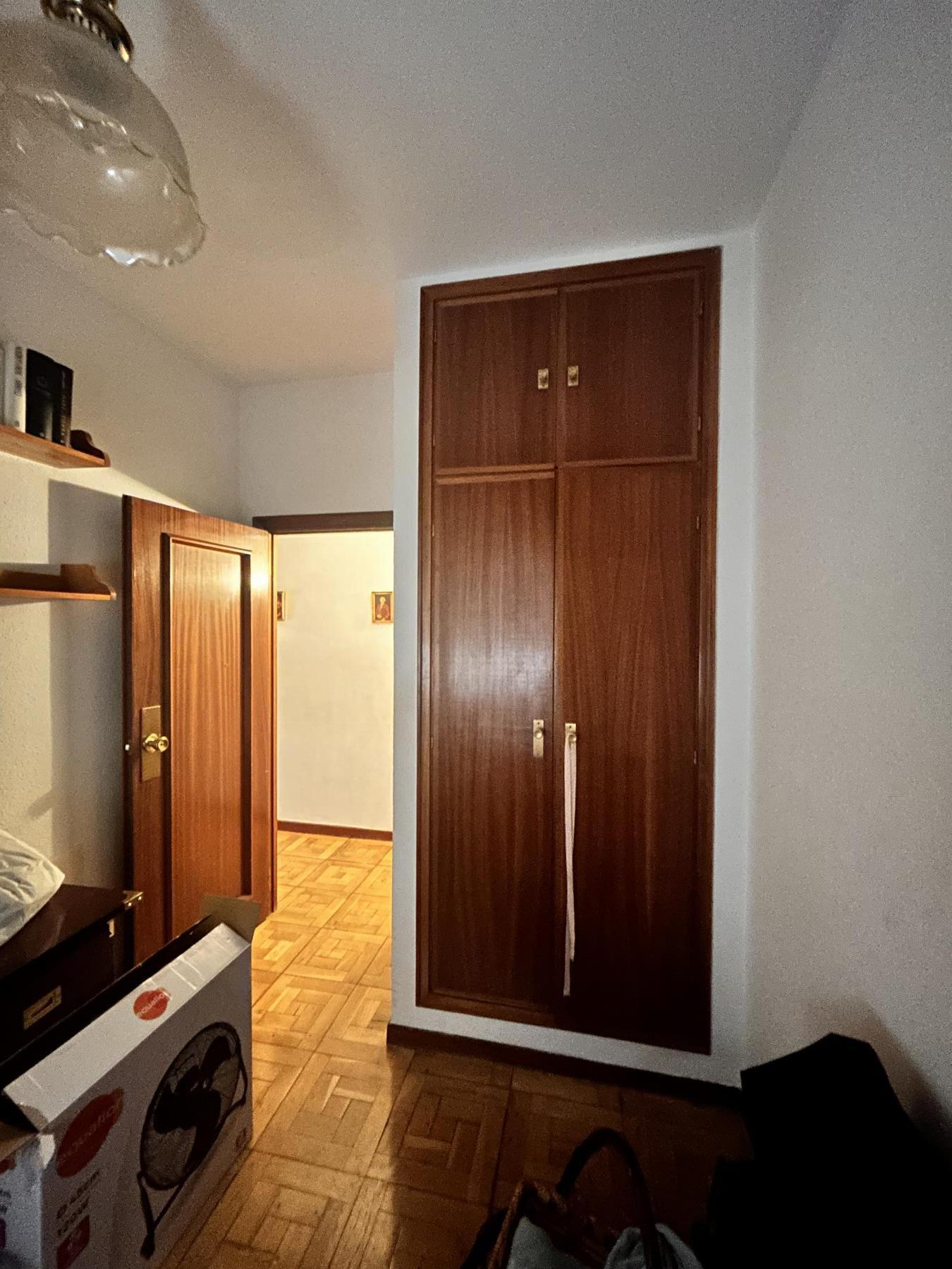 For sale of flat in Madrid