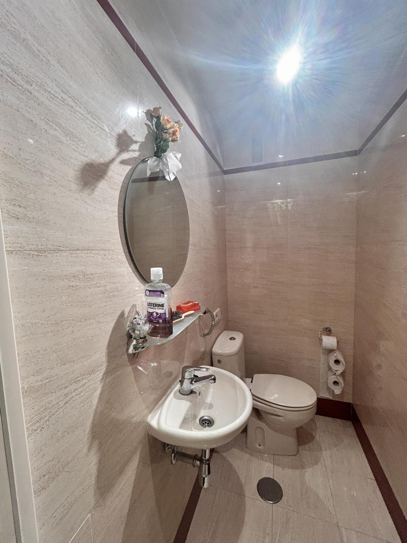 For sale of flat in Madrid