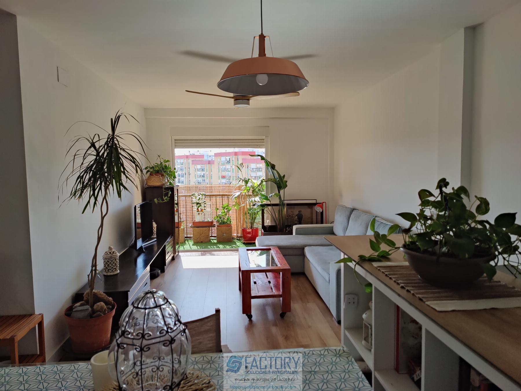 For rent of flat in Sevilla