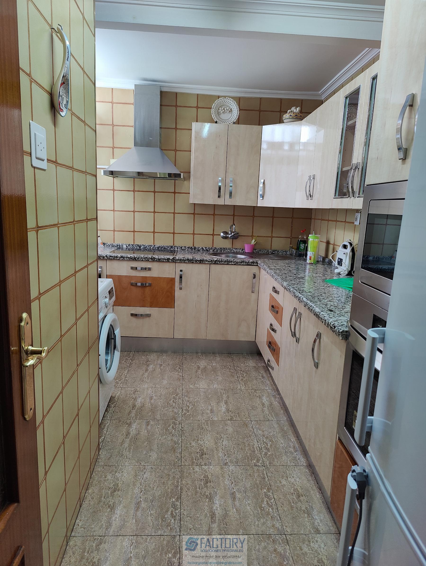 For sale of flat in Sevilla
