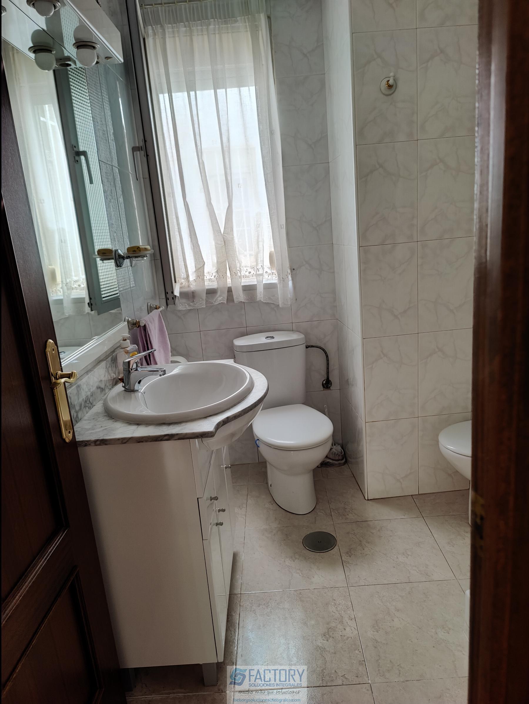 For sale of flat in Sevilla